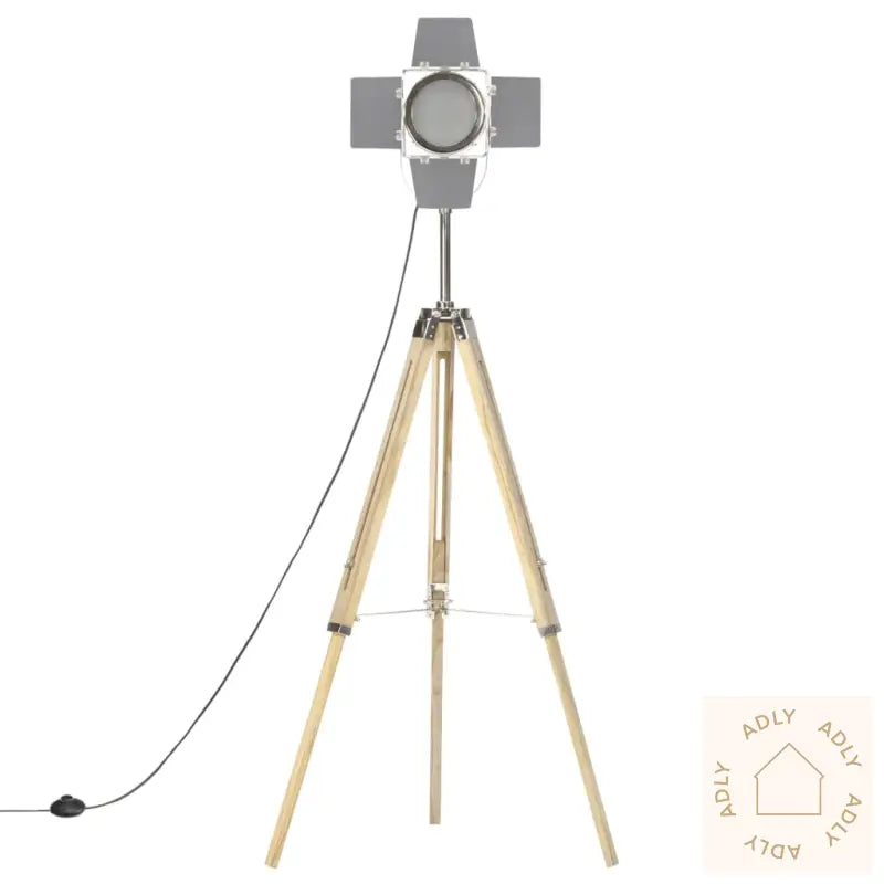 Gulvlampe Med Stativ Heltre Mango 140 Cm