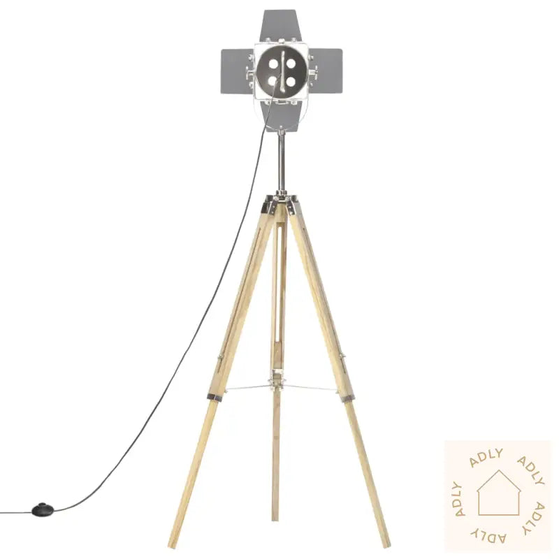 Gulvlampe Med Stativ Heltre Mango 140 Cm