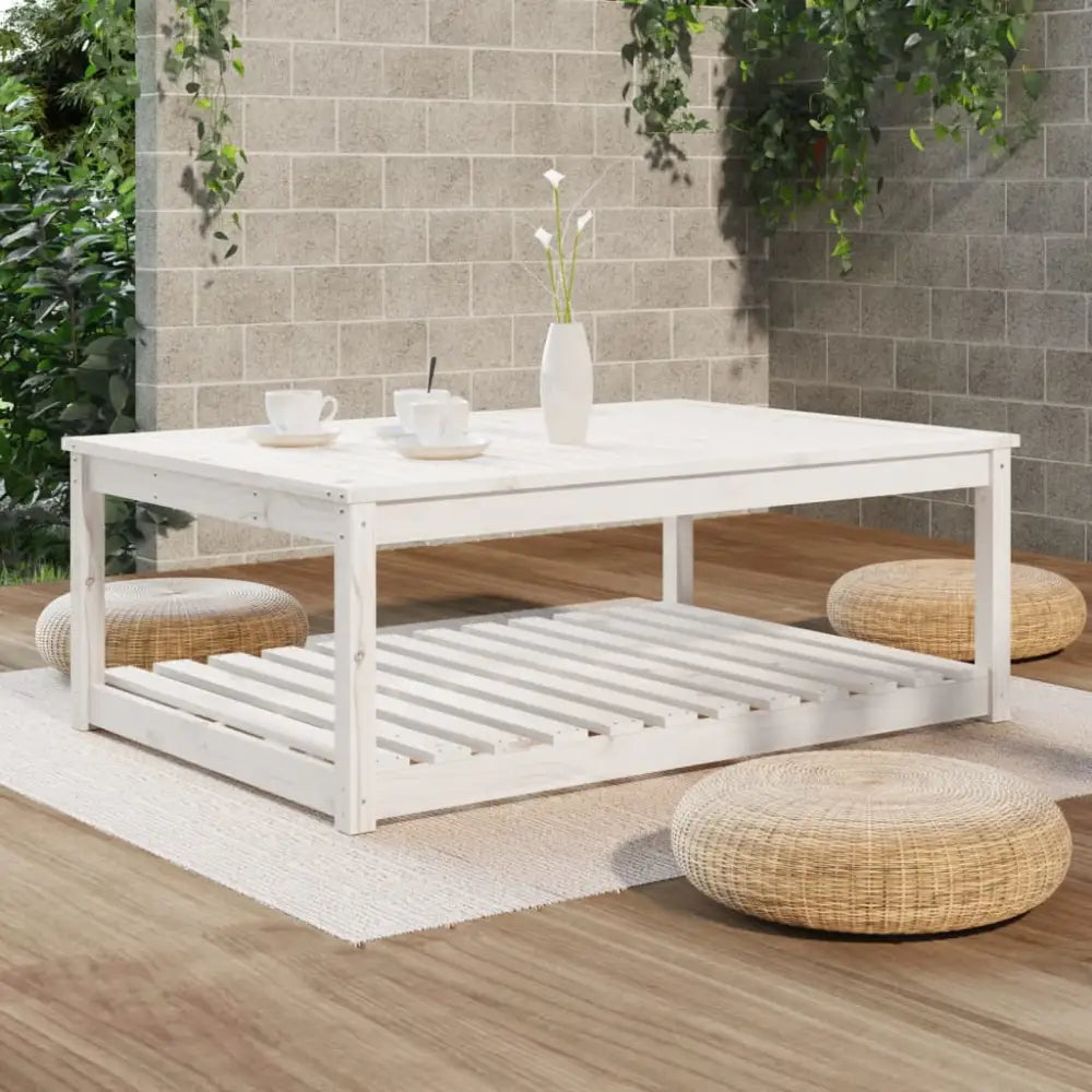 Hagebord i heltre furu for uterom og terrasse - Hagebord