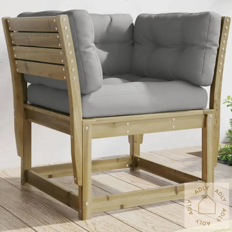 Hagesofa Med Armlener Og Puter Impregnert Furu
