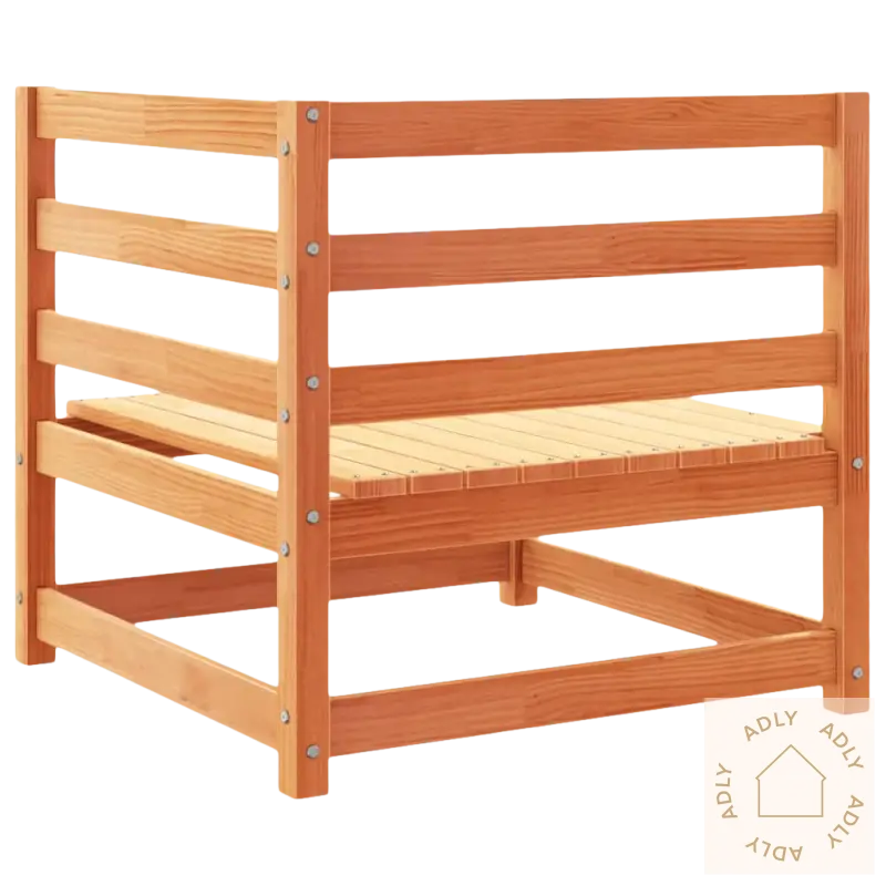Treutgave av hagesofaset i heltre furu med modulært design passer perfekt ute