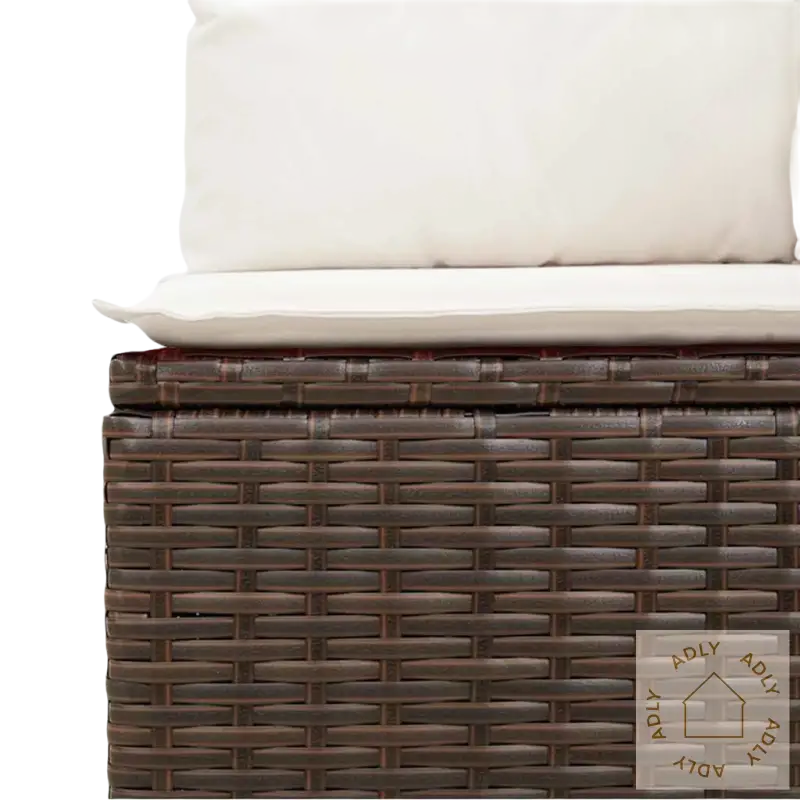 Wicker patio møbler med hvite puter, vaskbart trekk og modulært design