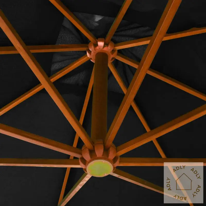 Hengende Hageparasoll Med Stolpe Svart 3X3 M Heltre Gran