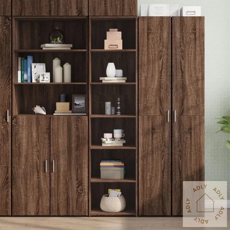 Highboard Brun Eik 45X41X185 Cm Konstruert Tre