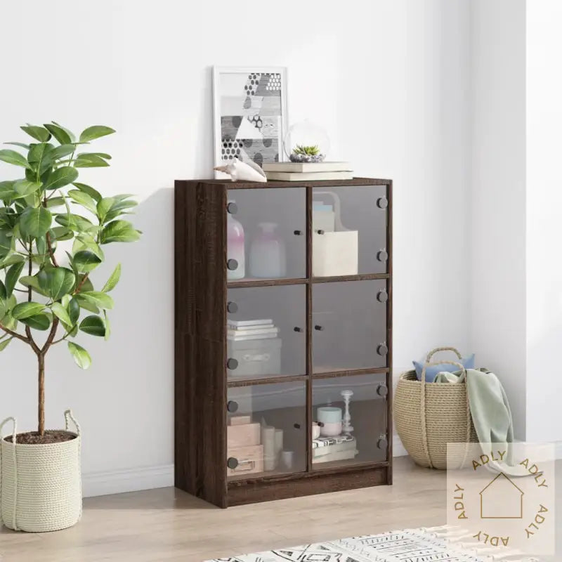 Highboard Med Dører Brun Eik 68X37X109 Cm Konstruert Tre