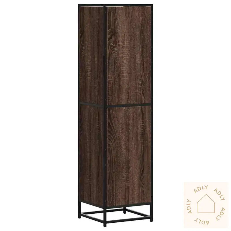 Highboard Brun Eik 35,5X35X139 Cm Konstruert Tre Og Metall