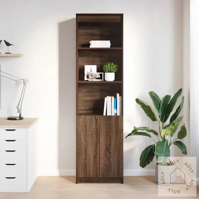 Highboard Brun Eik 50X35X180 Cm Konstruert Tre