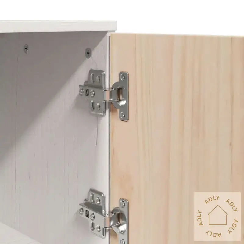 Highboard Hvit 67X40X108,5 Cm Heltre Furu