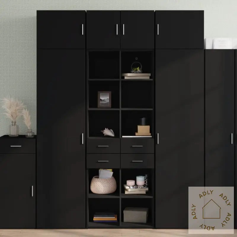 Highboard Svart 70X42,5X185 Cm Konstruert Tre