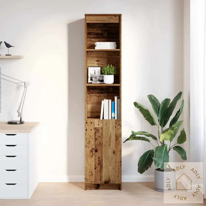 Highboard Gammelt Tre 37,5X35X180 Cm Konstruert Tre