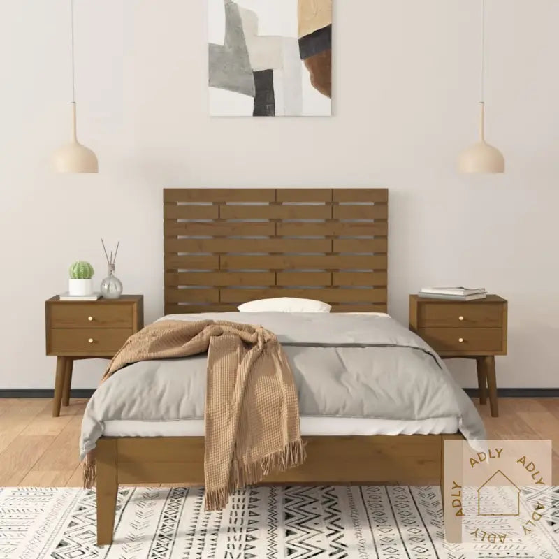 Veggmontert Hodegavl Honningbrun 106X3X63 Cm Heltre Furu