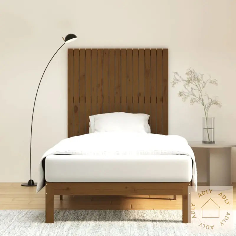 Veggmontert Hodegavl Honningbrun 108X3X110 Cm Heltre Furu