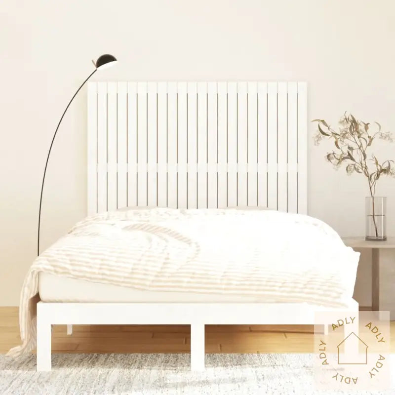 Veggmontert Sengegavl Hvit 140X3X110 Cm Heltre Furu