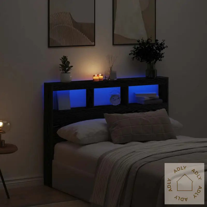 Hodegavl Skap Med Led Svart Eik 140X17X102 Cm