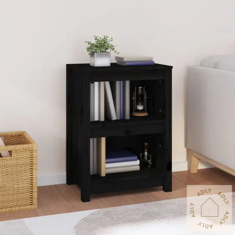 Bokhylle Svart 50X35X68 Cm Heltre Furu