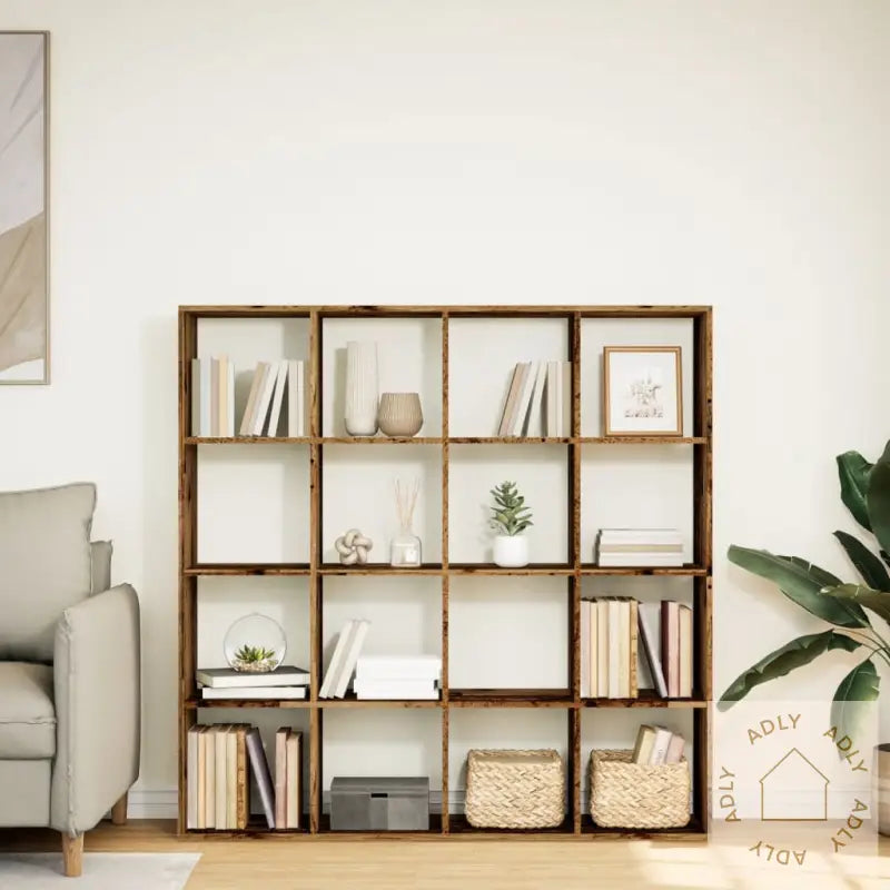 Bokhylle Gammelt Tre 137,5X29X137,5 Cm Konstruert Tre