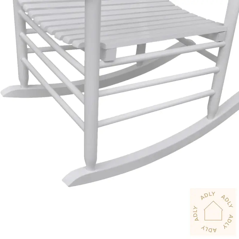 Gyngestol Med Buet Sete Hvit Tre