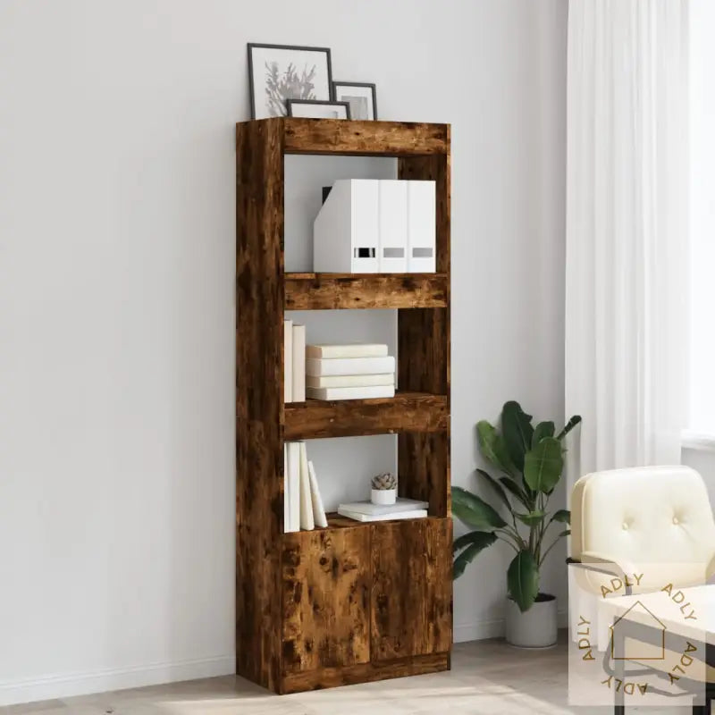 Highboard Røkt Eik 63X33X180 Cm Konstruert Tre