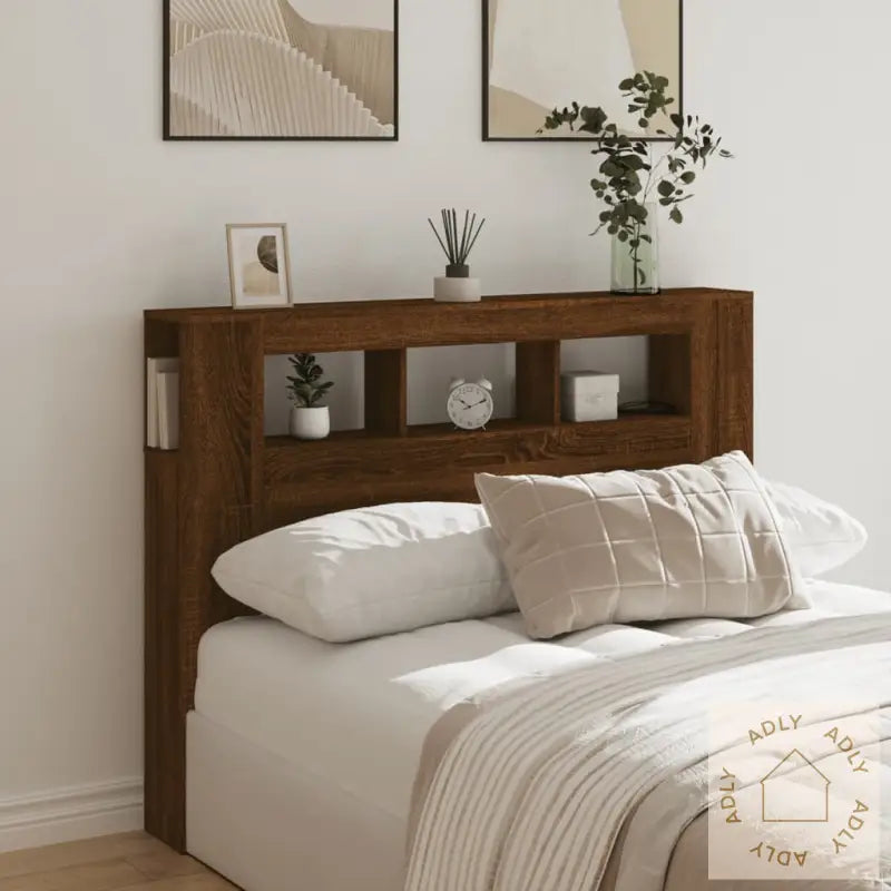 Sengegavl Med Led Brun Eik 140X18,5X103,5Cm Konstruert Tre