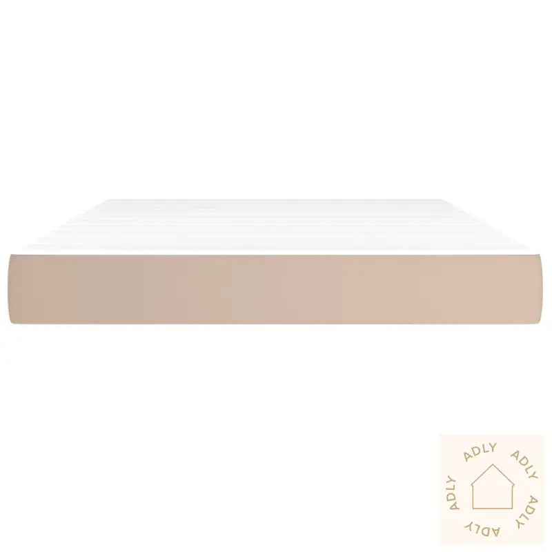 Komfortabel fjærmadrass med beige og hvit farge, perfekt for slitesterkt kunstskinn og praktiske møbler