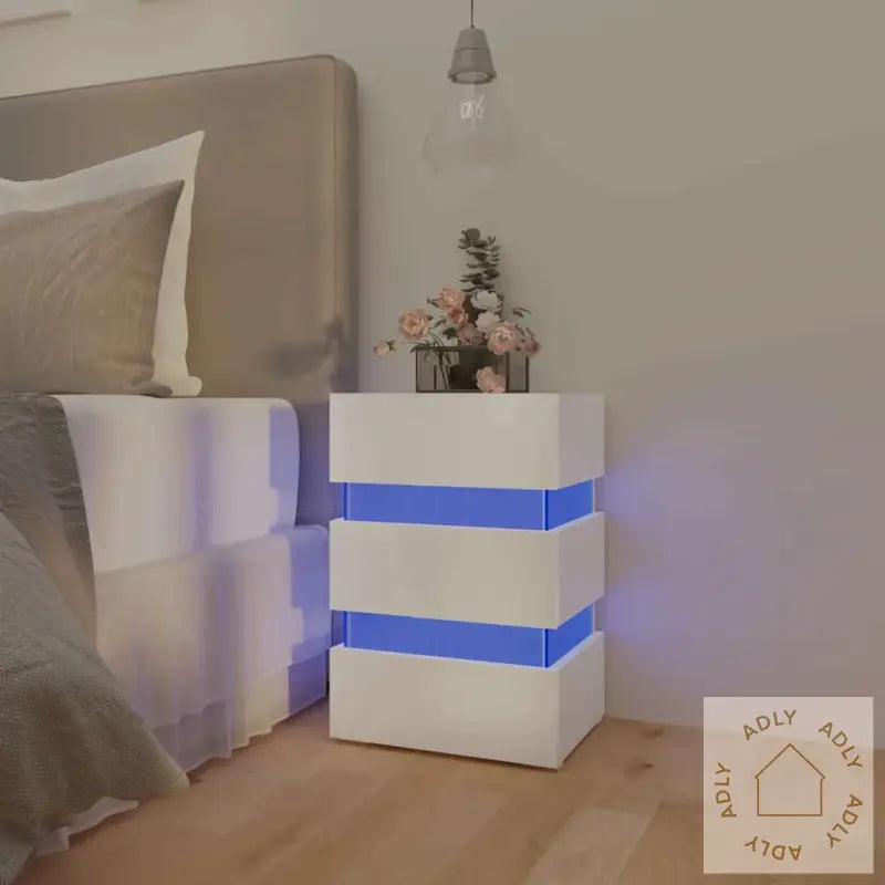 Nattbord Høyglans Hvit 45X35X67 Cm Konstruert Tre