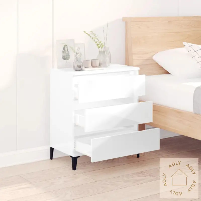 Skjenk Høyglans Hvit 60X35X70 Cm Konstruert Tre