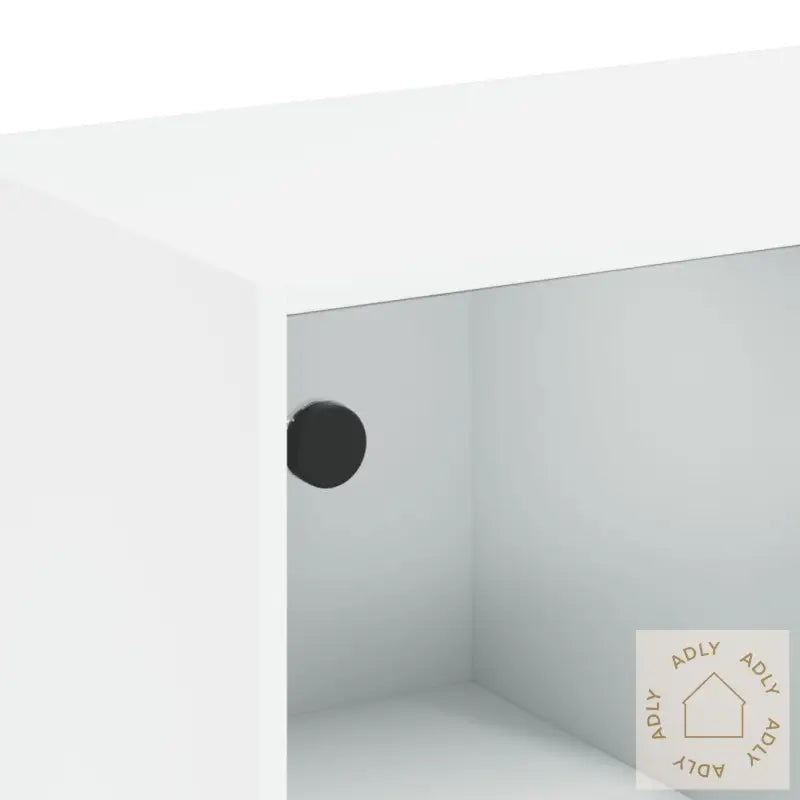 Bokhylle Med Dører Hvit 136X37X142 Cm Konstruert Tre