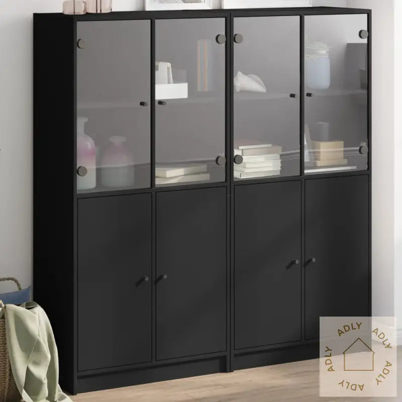 Bokhylle Med Dører Svart 136X37X142 Cm Konstruert Tre