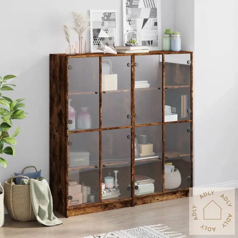 Bokhylle Med Dører Røkt Eik 136X37X142 Cm Konstruert Tre