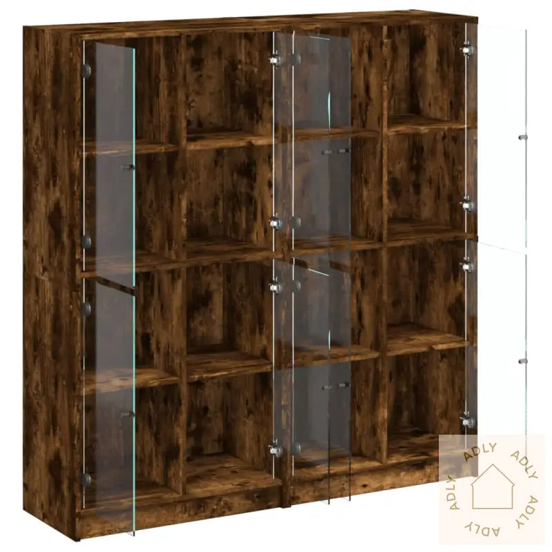 Bokhylle Med Dører Røkt Eik 136X37X142 Cm Konstruert Tre