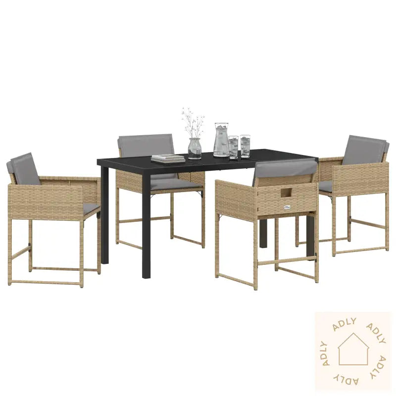 5-Delt Hage Spisebordsett Med Puter Beige Poly Rattan