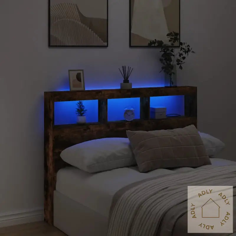 Hodegavl Skap Med Led Røkt Eik 140X17X102 Cm