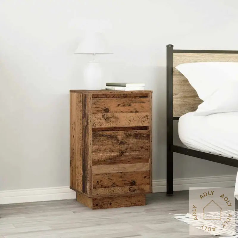 Nattbord Med Led-Lys Gammelt Tre 38X34X65 Cm