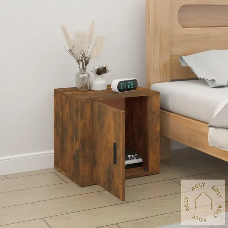 Nattbord Røkt Eik 50X39X47 Cm