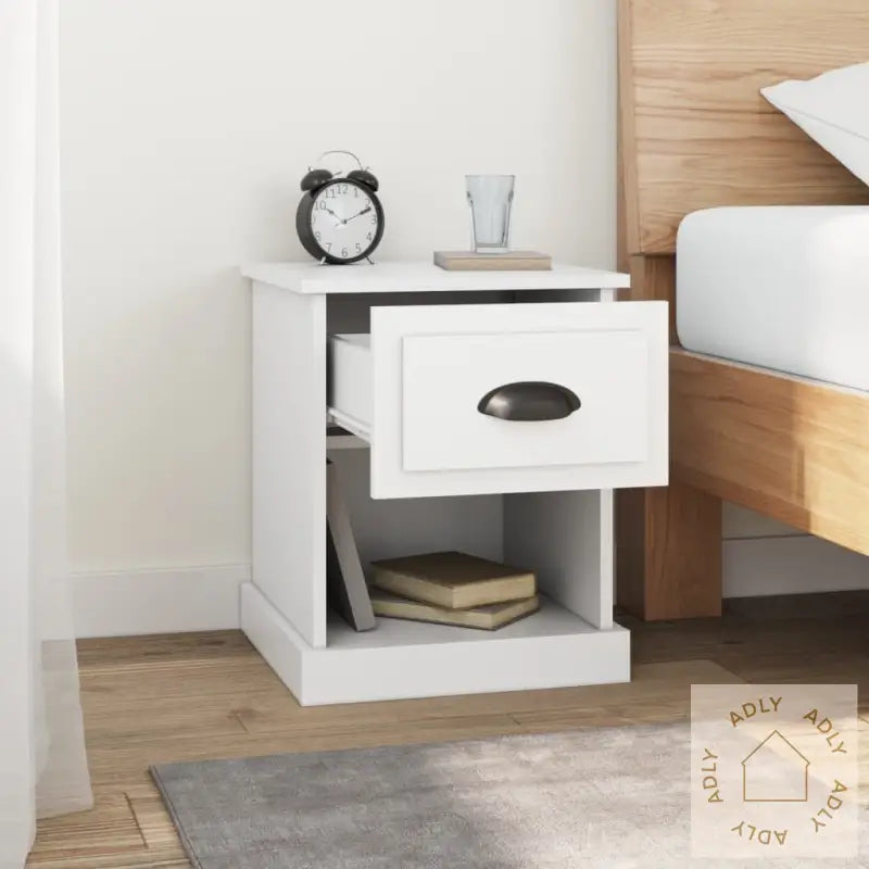 Nattbord 2 Stk Hvit 39X39X47,5 Cm Konstruert Tre