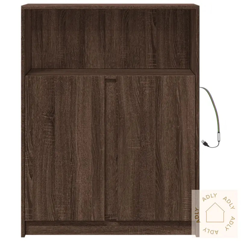 Skjenk Med Led Brun Eik 77X34X100 Cm Konstruert Tre