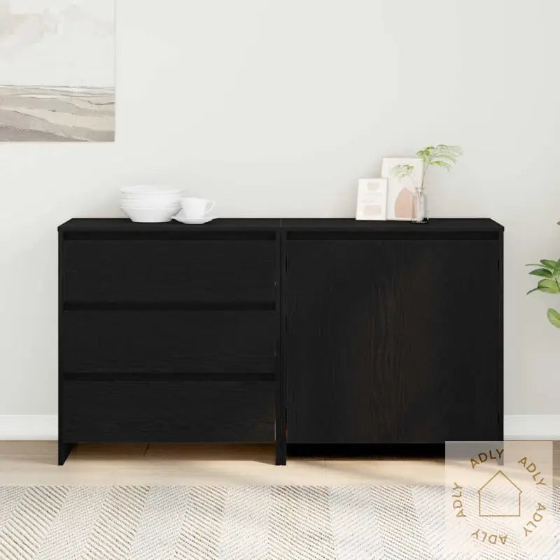 2-Delt Sideboard I Svart Eikefiner