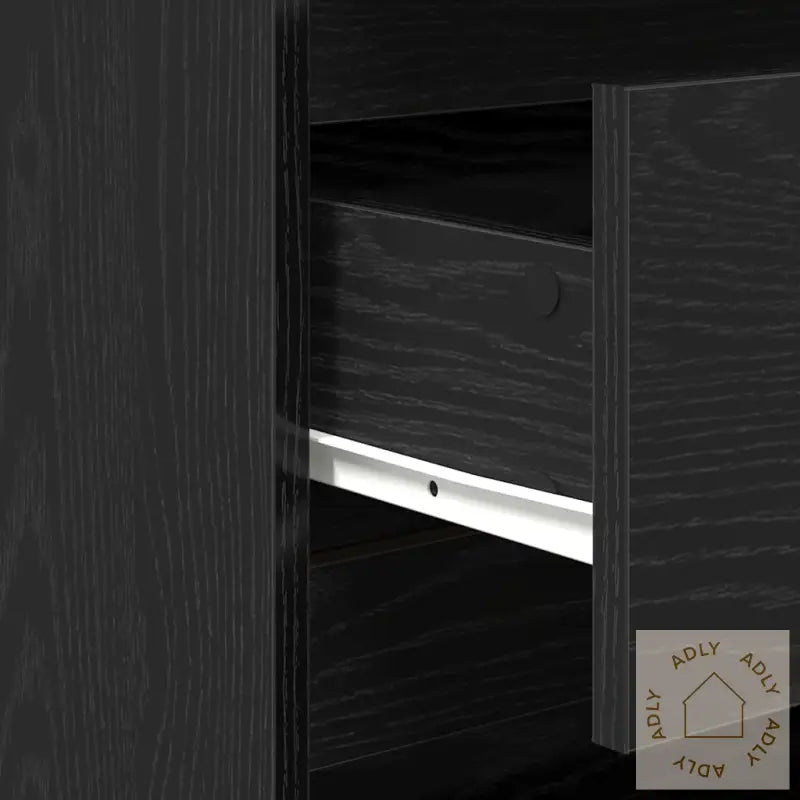 2-Delt Sideboard I Svart Eikefiner