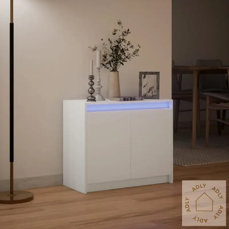 Skjenk Med Led Hvit 72X34X61 Cm Konstruert Tre