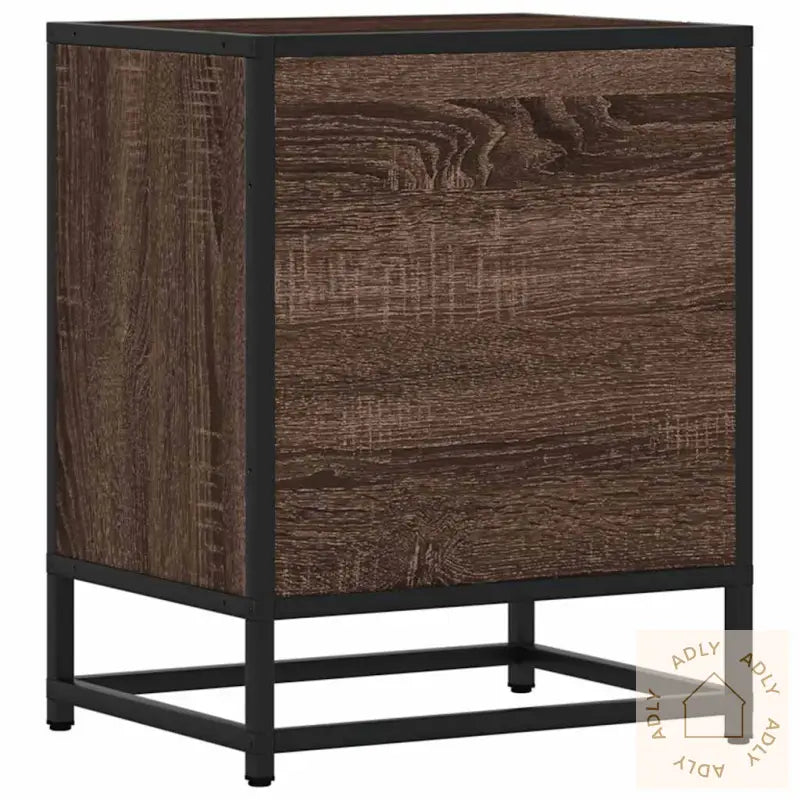 Nattbord 2 Stk Brun Eik 40X31X50 Cm Konstruert Tre Og Metall