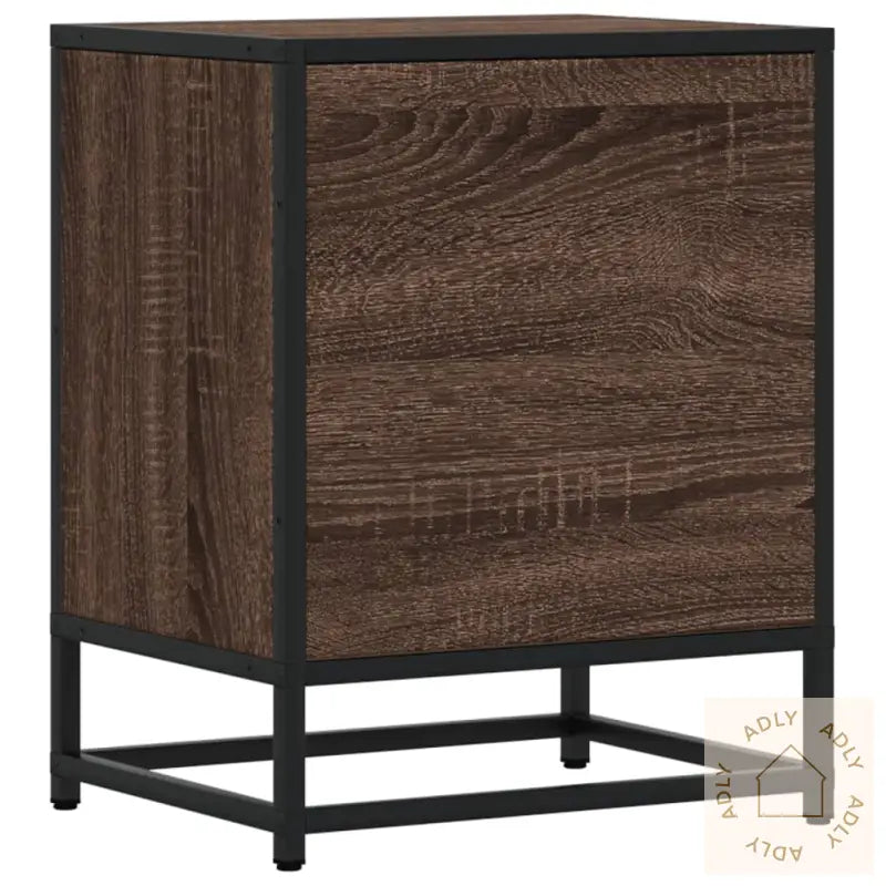 Nattbord 2 Stk Brun Eik 40X31X50 Cm Konstruert Tre