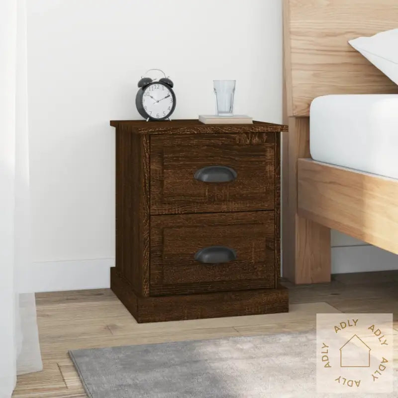 Nattbord Brun Eik 39X39X47,5 Cm Konstruert Tre