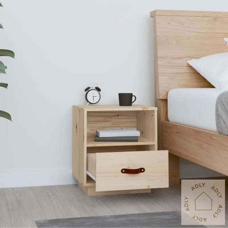 Nattbord 40X34X45 Cm Heltre Furu