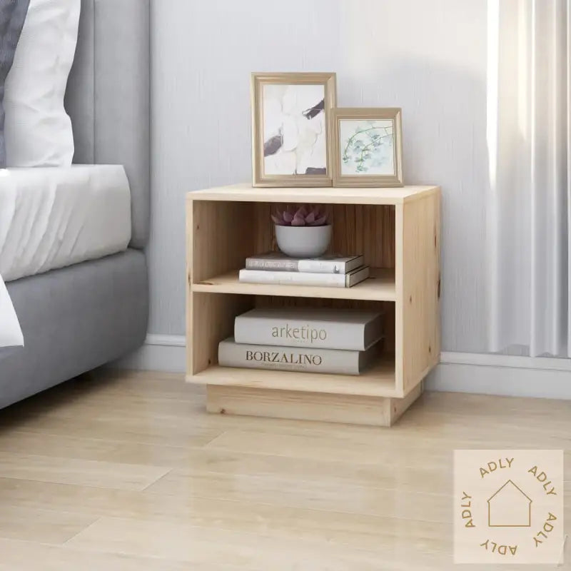 Nattbord 40X34X40 Cm Heltre Furu