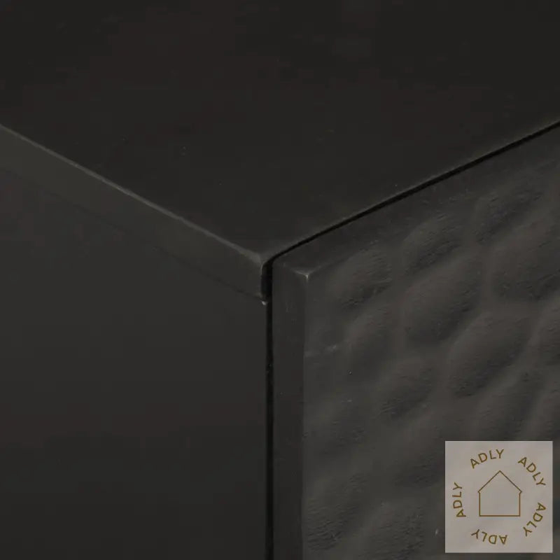 Nattbord Svart 40X33X46 Cm Heltre Mango