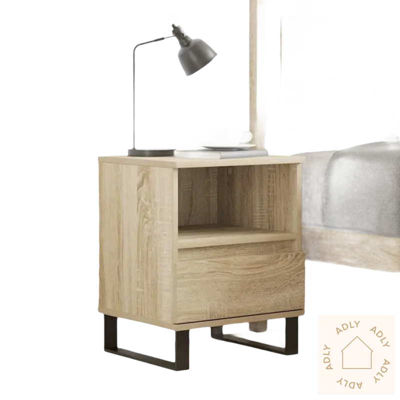 Morsom sonoma eik nattbord med skuff og åpen hylle i elegant design
