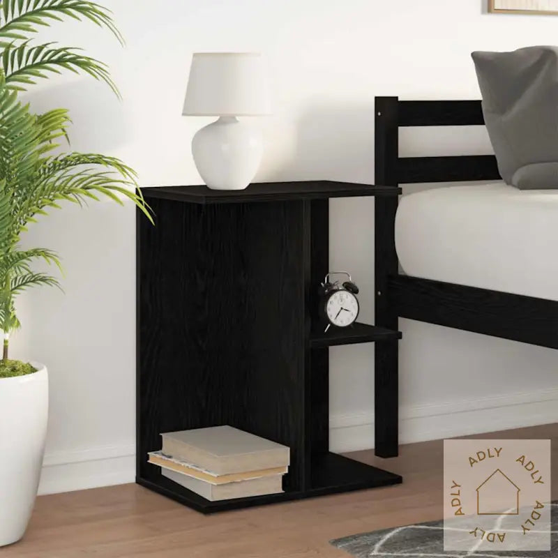 Nattbord Svart Eik 46,5X29X61 Cm Konstruert Tre