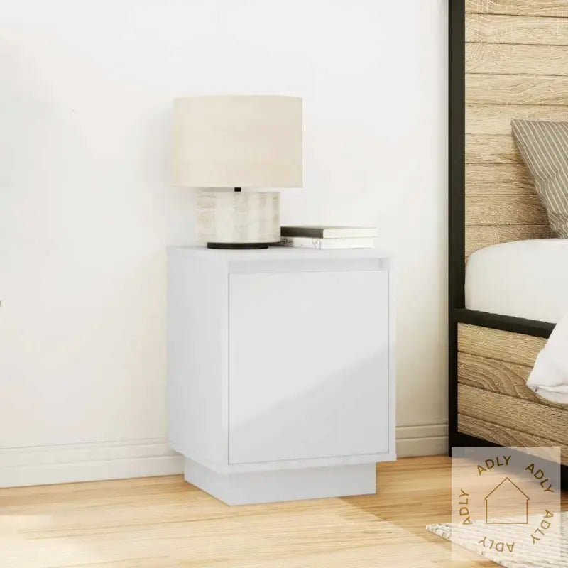 Nattskap Med Led-Lys Hvit 38X34X50 Cm