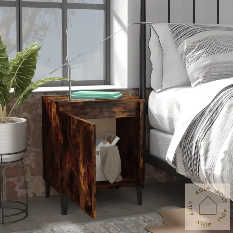 Nattbord Med Metallben Røkt Eik 40X30X50 Cm