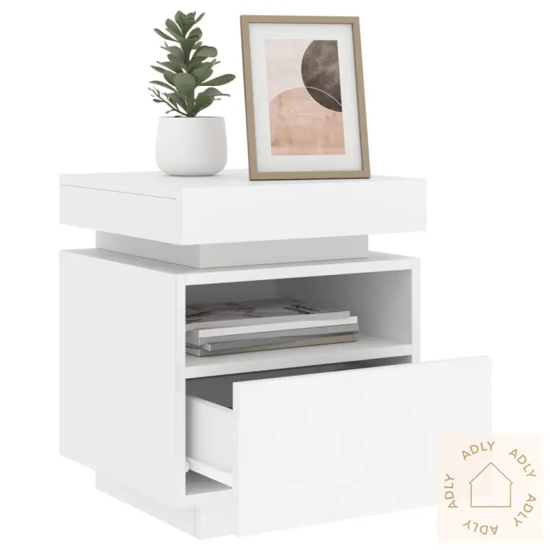 Nattbord Med Led Hvit 40X39X48,5 Cm